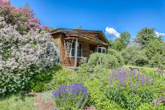 VT Guest Cottage at Sugarbush in Moretown, VT - Image 2